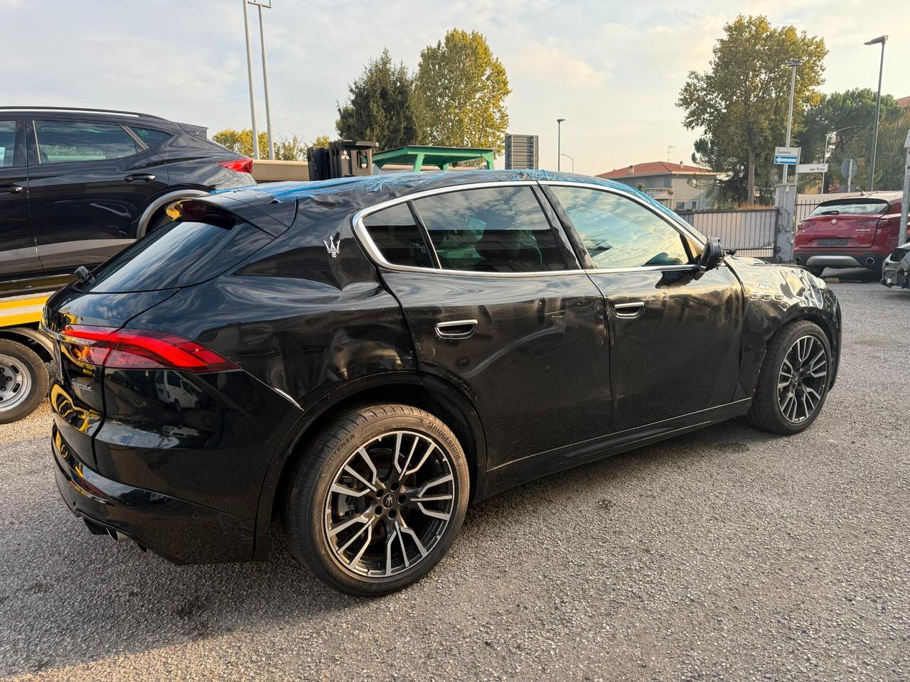 Maserati Grecale MHEV 300 CV AWD GT