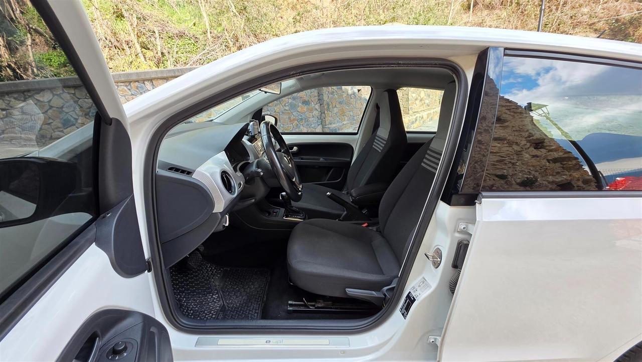 Volkswagen up! e-up! 82 CV