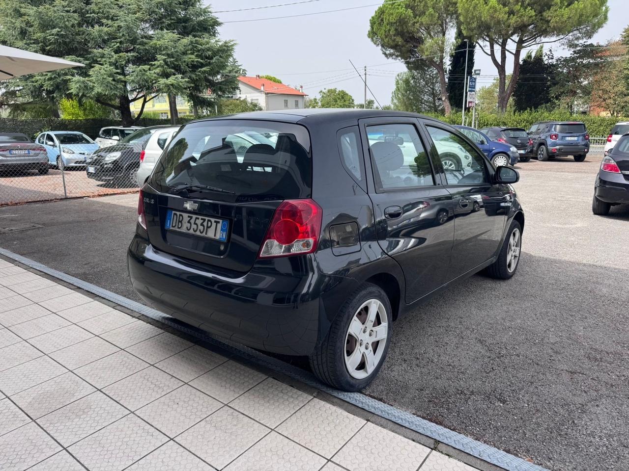 Chevrolet Kalos 1.2 5P SX