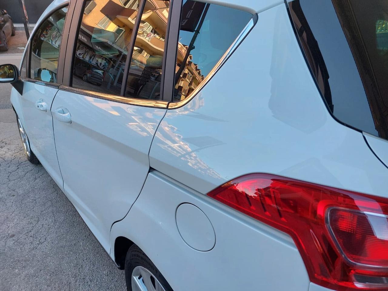 Ford B-Max 1.5 TDCi 95 CV Titanium cat.E6 "DA VETRINA"