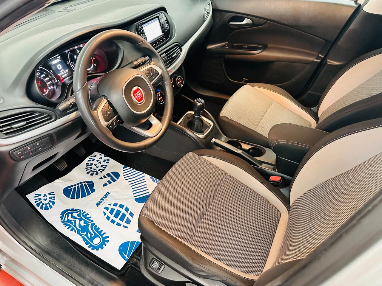 Fiat Tipo 1.3 Mjt 95cv Berlina Lounge 2016