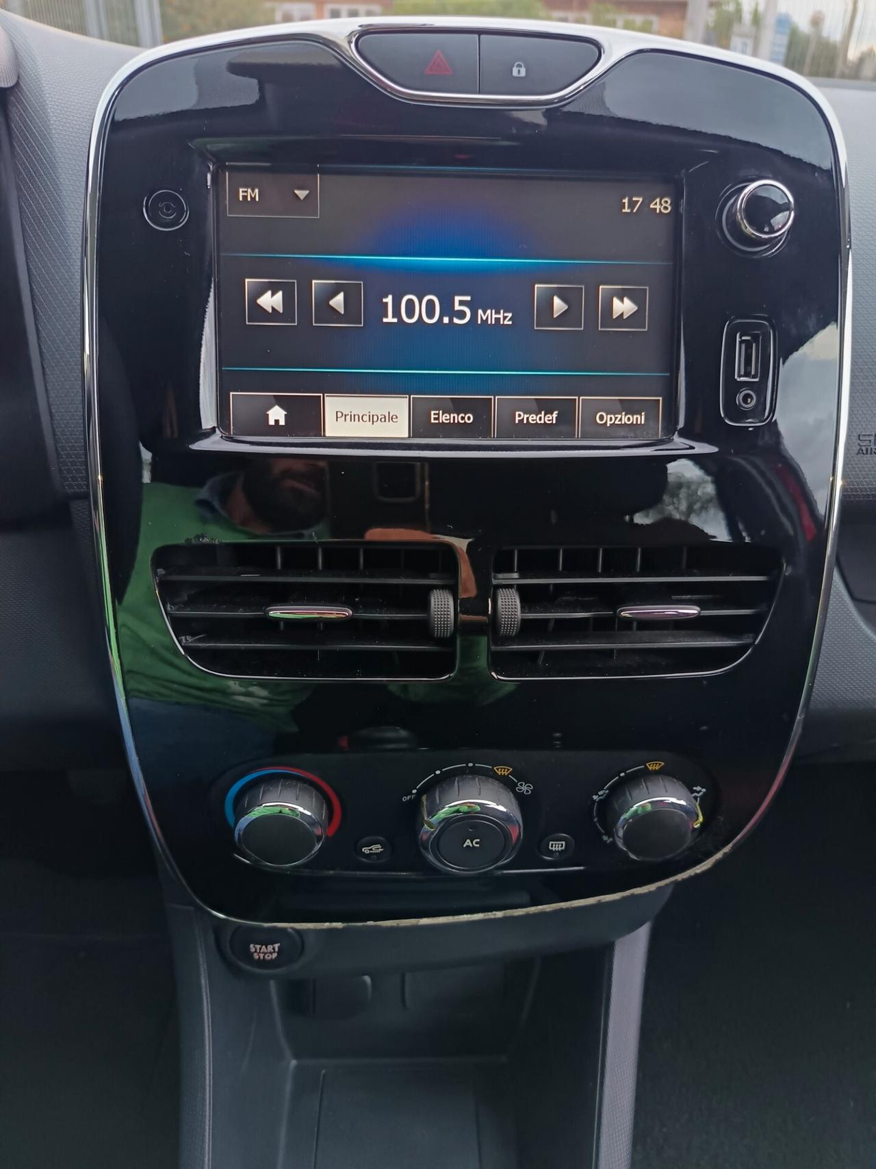 Renault Clio 1.2 75CV GPL 5 porte Wave