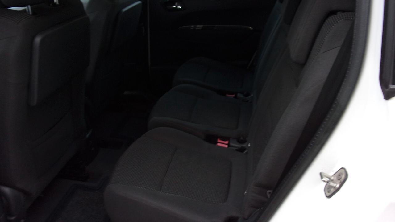 Peugeot 5008 1.6 THP 156CV Allure