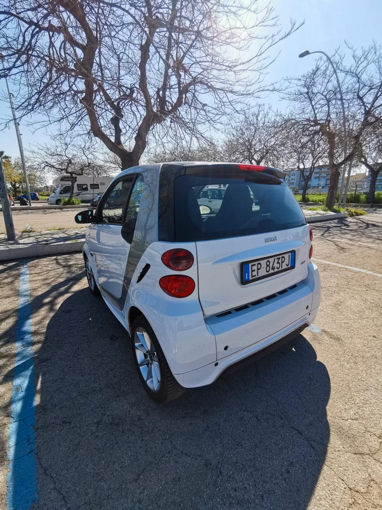 Smart ForTwo 1000 52 kW coupé passion 2013