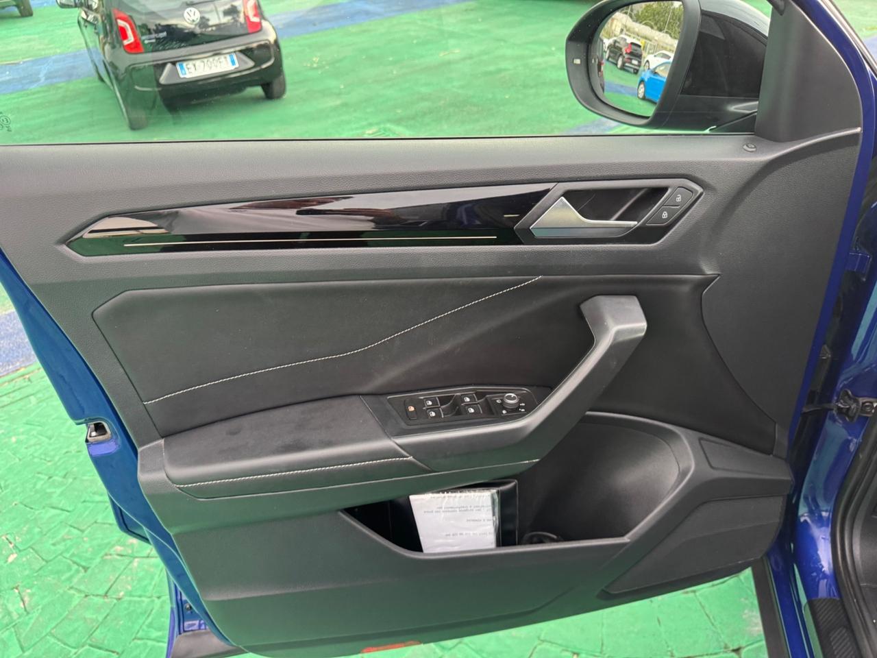 Volkswagen T-Roc 1.5 TSI ACT DSG R-Line