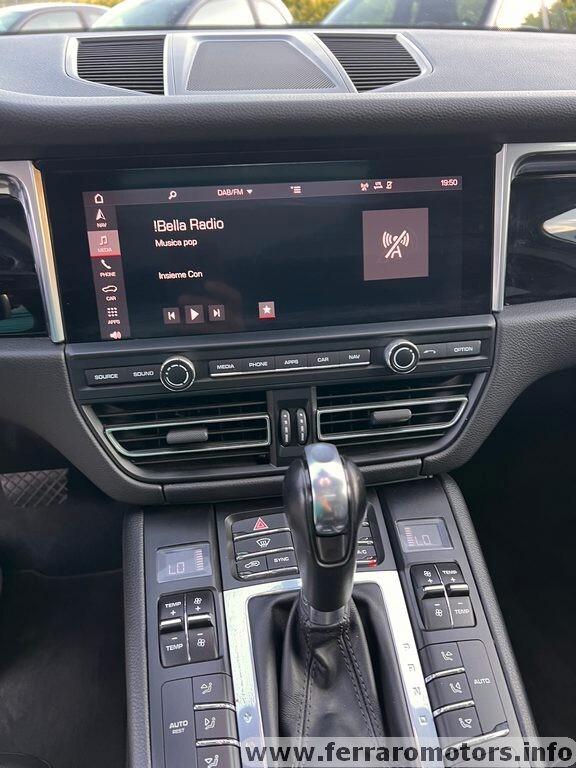 Porsche Macan 3.0 S tetto iva esposta
