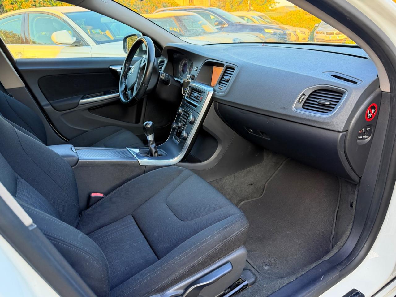 Volvo V60 D3 Summum 2.0 163cv Euro 5 2011