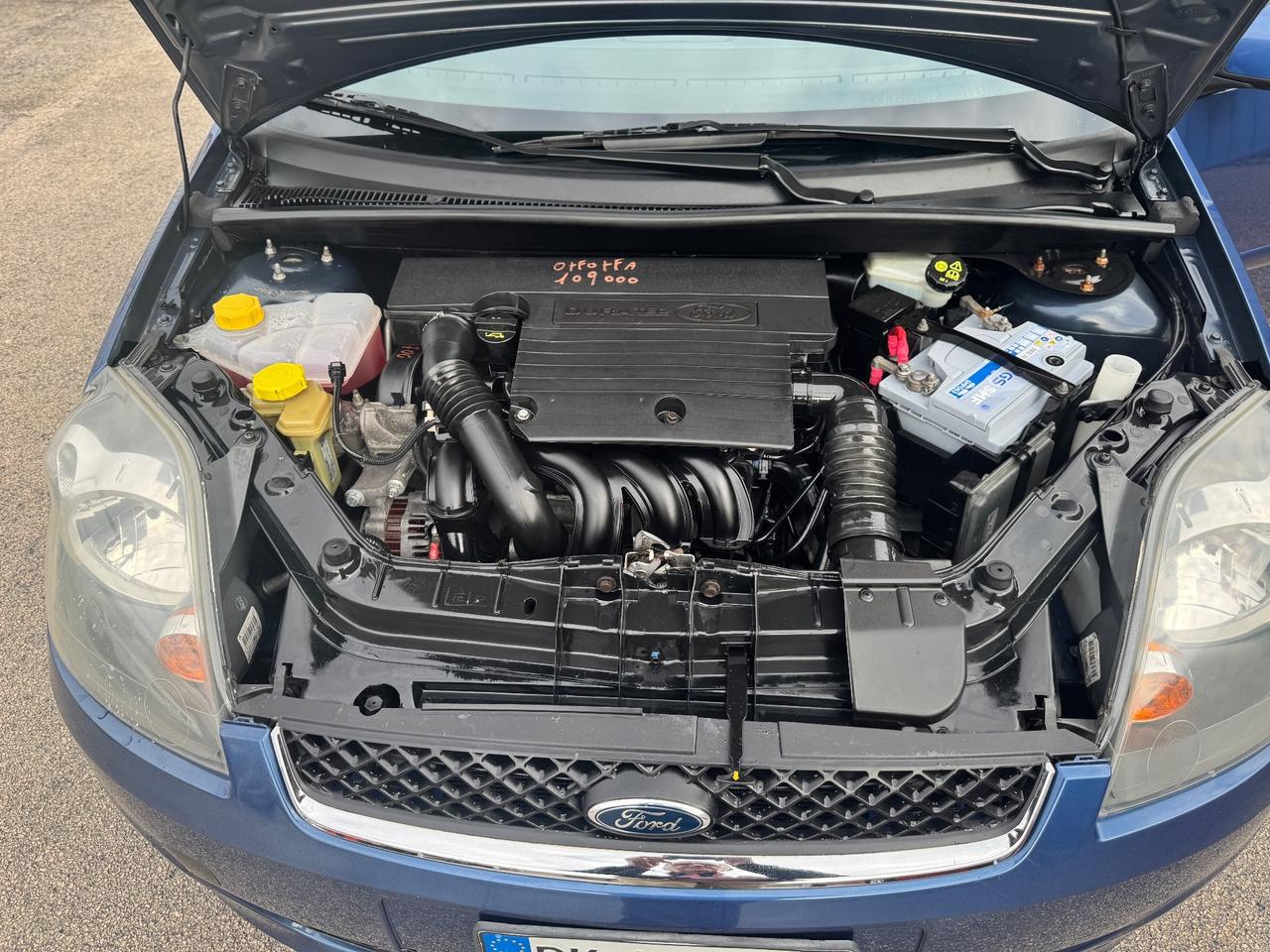 Ford Fiesta 1.2 16V 5p. Ghia