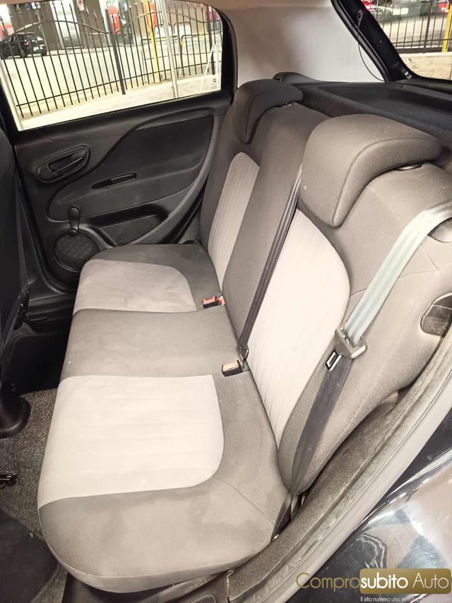 FIAT Punto 1.2 8V 5 porte Street