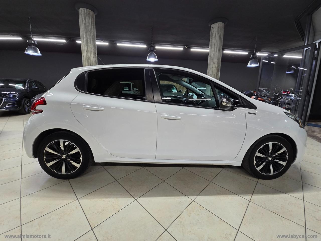 PEUGEOT 208 BlueHDi 100 S&S 5p. Signature