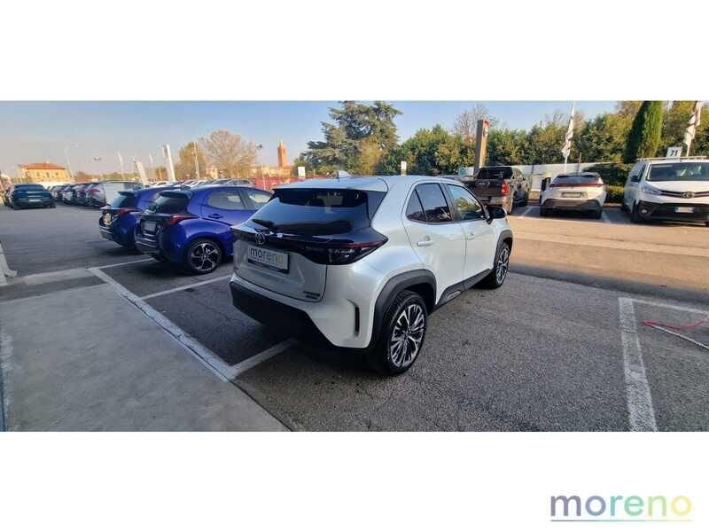 Toyota Yaris Cross 1.5h Lounge awd-i 116cv e-cvt