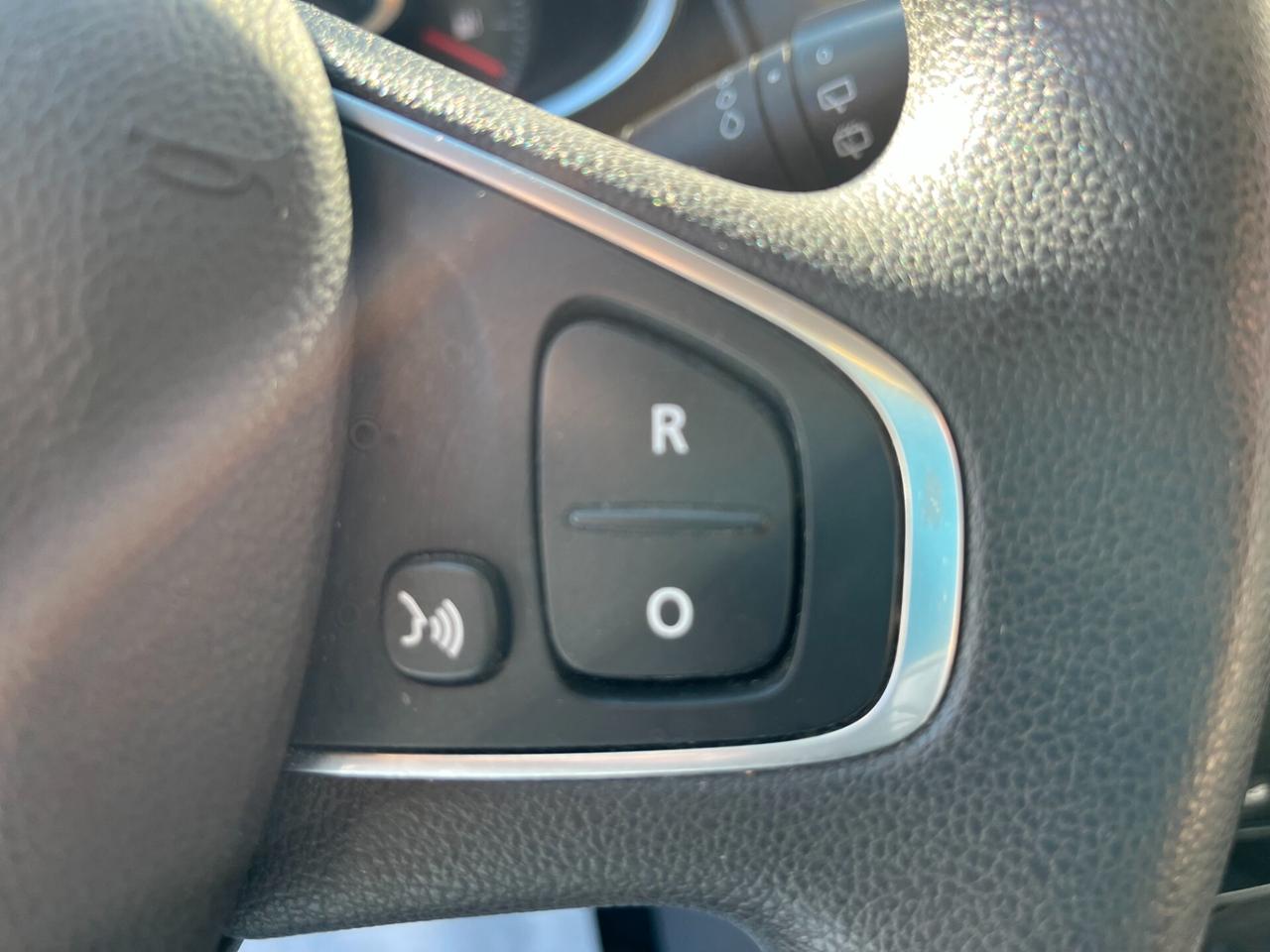 Renault Clio TCe 12V 90 CV GPL 5 porte Duel