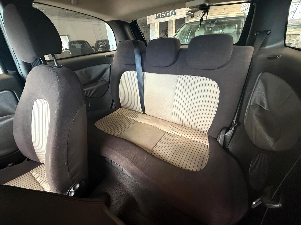 Lancia Ypsilon 1.2 Argento