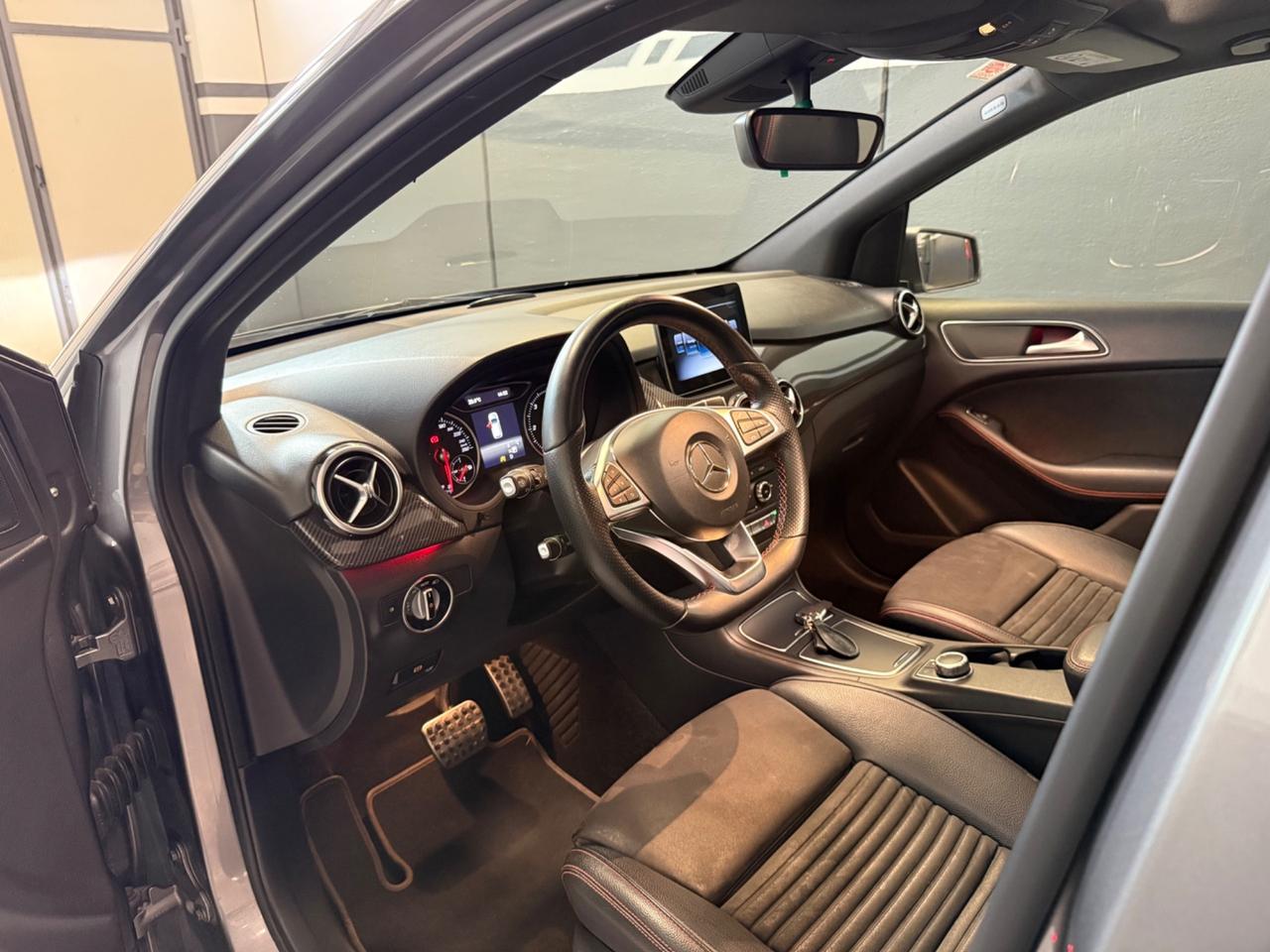 Mercedes-benz B 200 d Automatic 4Matic Premium AMG Tetto