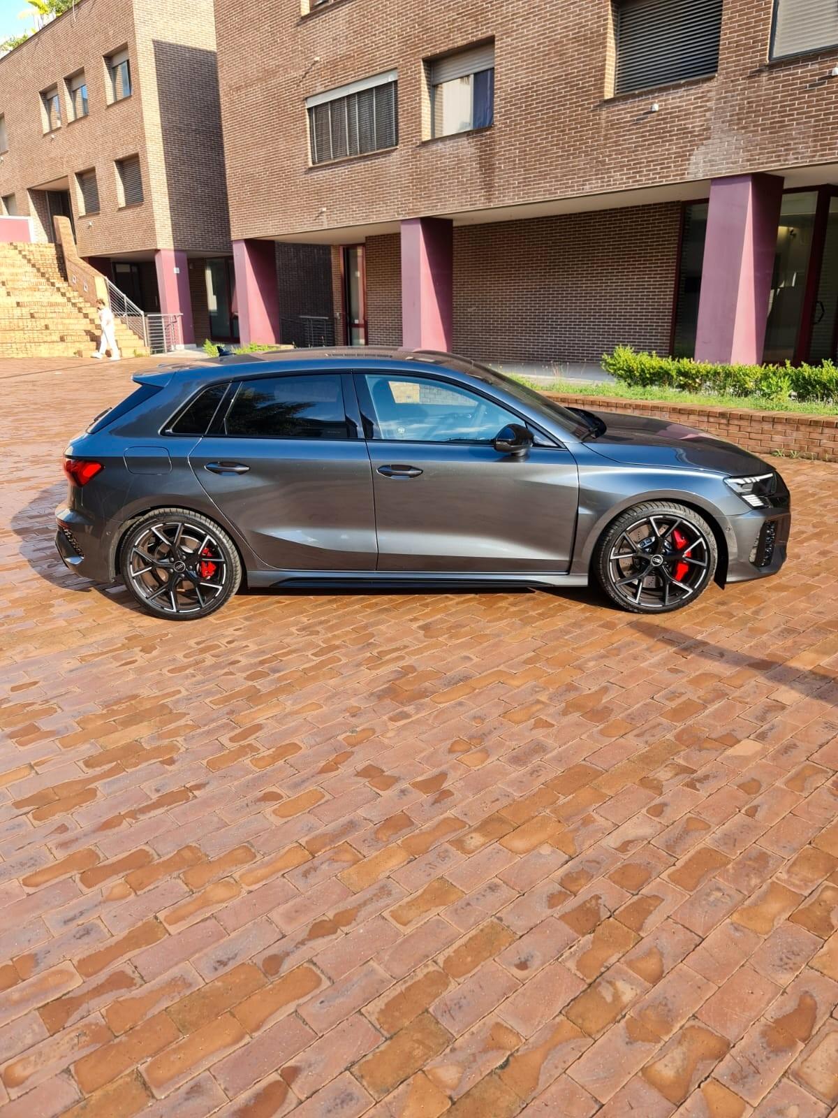 Audi RS3 AUDI RS3 Sportback 2.5 tfsi quattro s-tronic 400 CV Sblocco POTENZA 280 KM/H