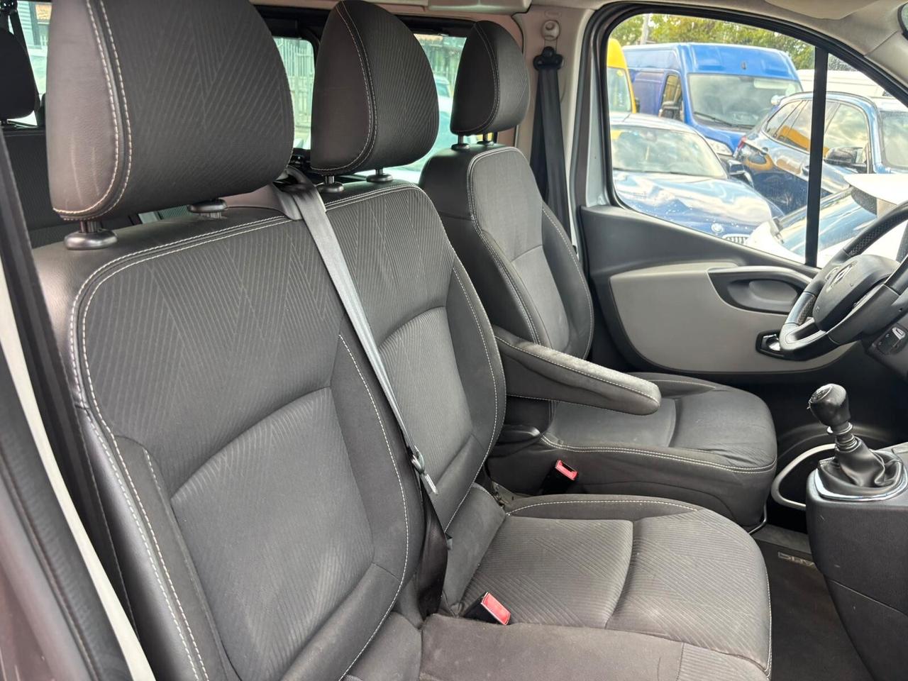 Renault Trafic T29 1.6 dCi 125CV S&S PL-TN Intens Heavy PEDANA DISABILI