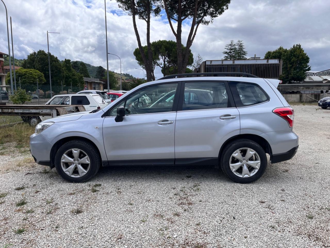 Subaru Forester 4x4 2.0 Diesel PARI AL NUOVO