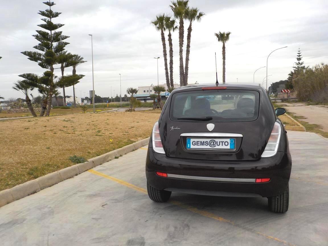 Lancia Ypsilon 1.2 Oro Giallo