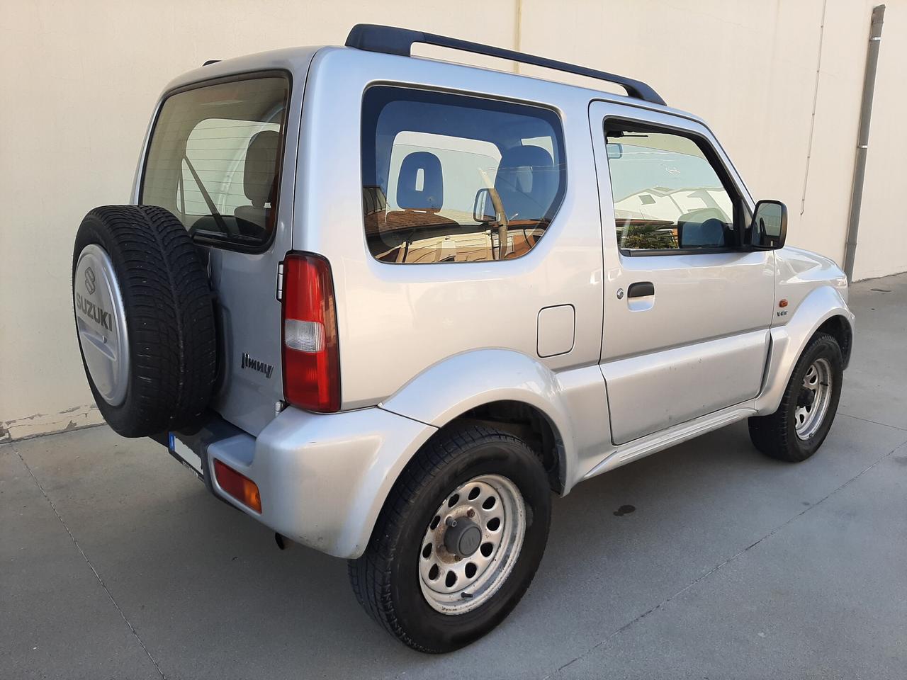 Suzuki Jimny 1.3i 16V cat 4WD JLX
