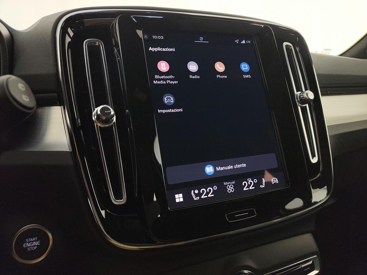VOLVO XC40 2.0 b3 Plus Dark auto