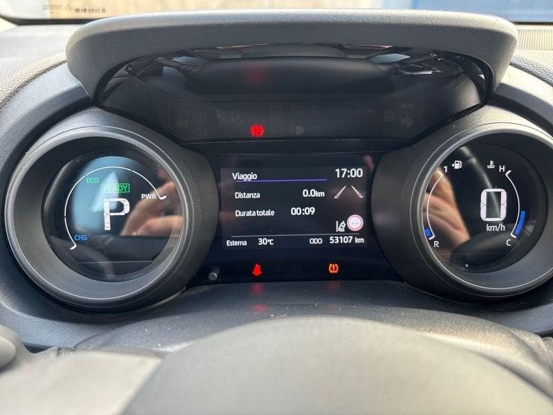Toyota Yaris Hybrid Trend MY22