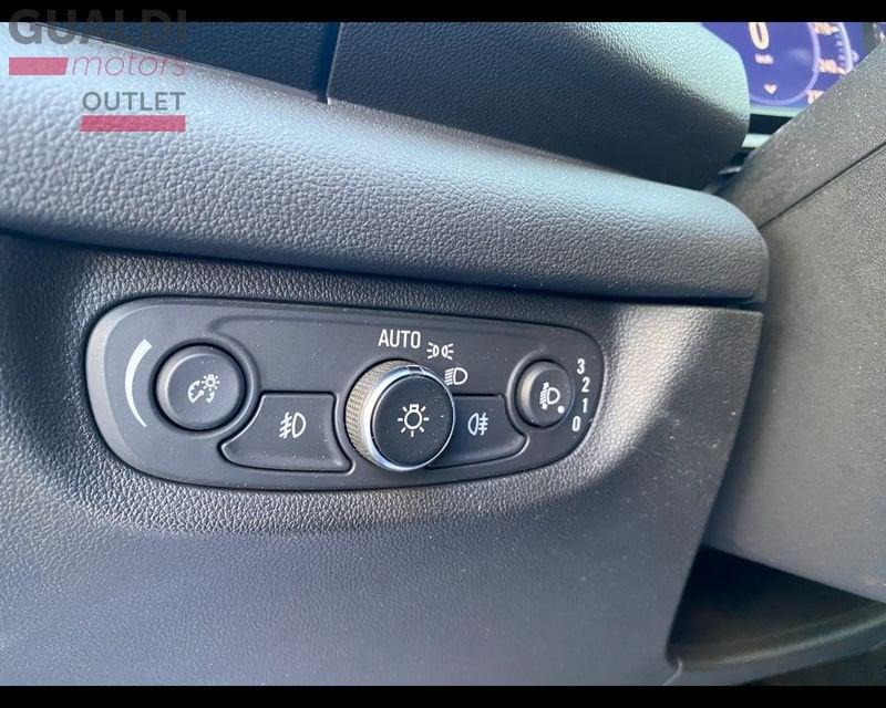 Opel Insignia II Sports Tourer 1.6 cdti Business s&s 136cv auto my18