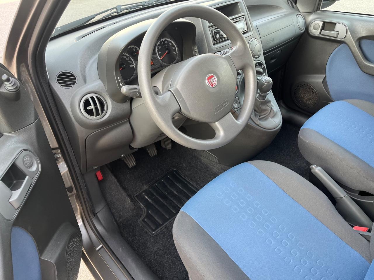 FIAT PANDA - NEOPATENTATI