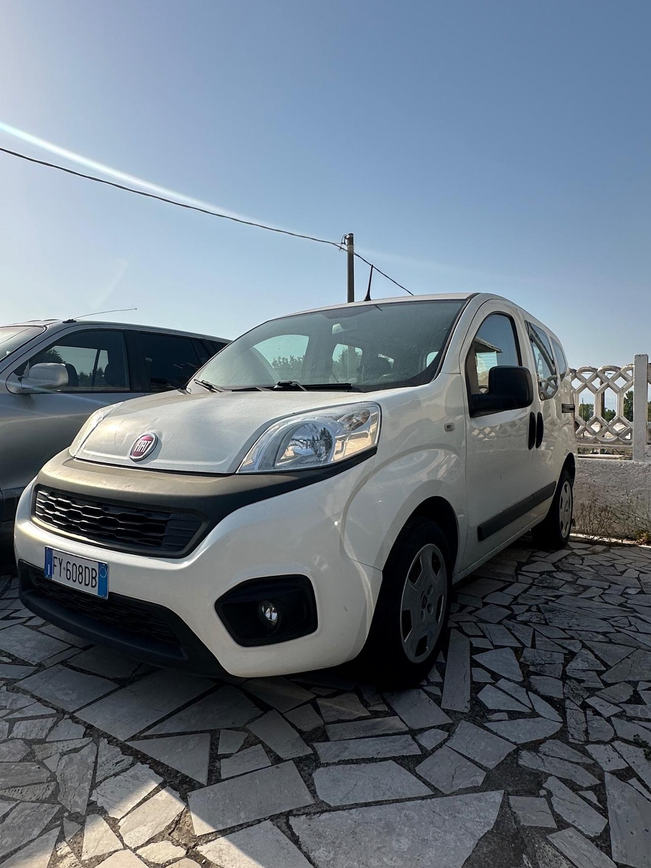 Fiat Qubo 1.3 MJT 80 CV Start&Stop Lounge NEOPATENTATI PRONTA CONSEGNA