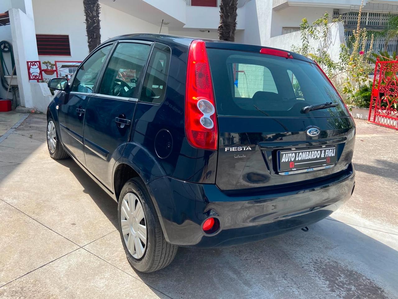 Ford Fiesta 1.2 16V 5p. Titanium
