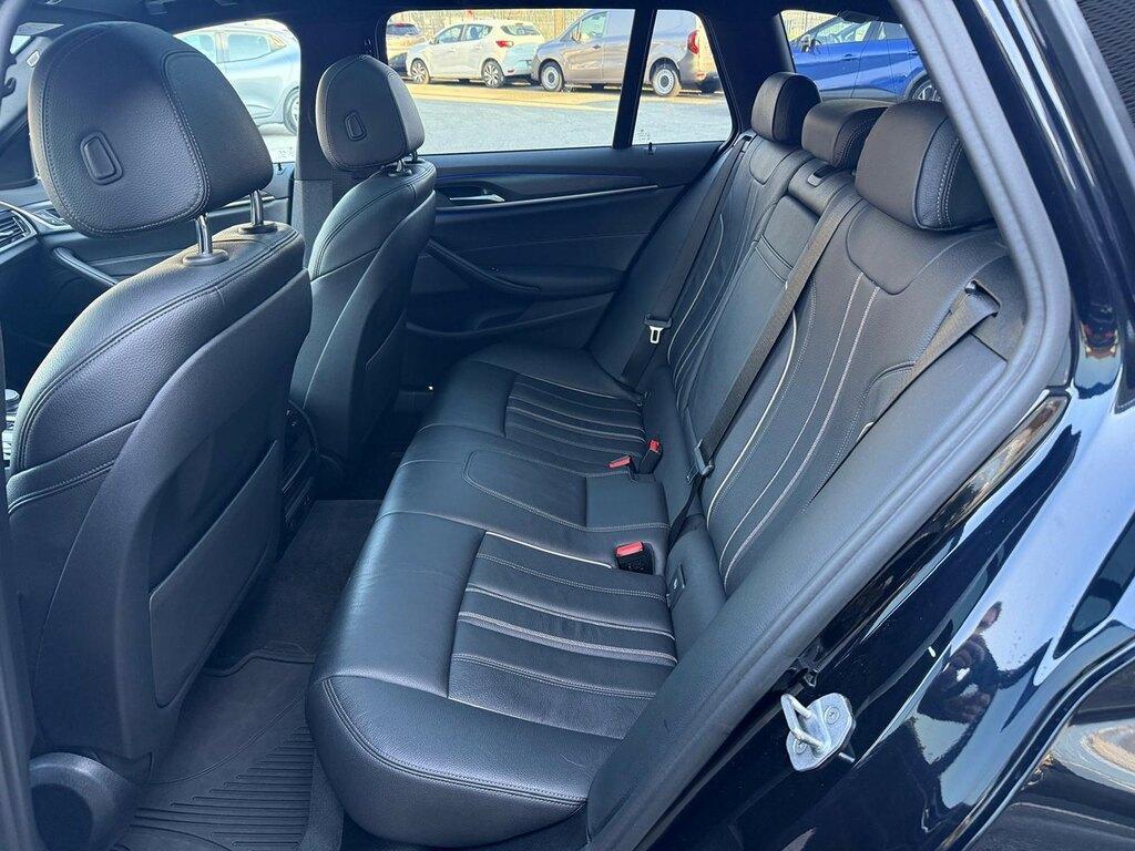 BMW Serie 5 530d Touring mhev 48V xdrive Msport auto