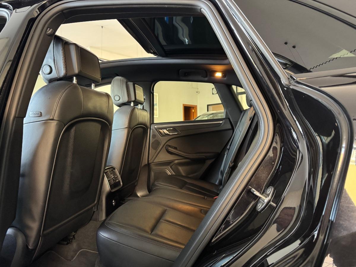 PORSCHE MACAN 2.0 245CV BASIS UNICO PROP/ TETTO/ PASM/ MEMORIE/