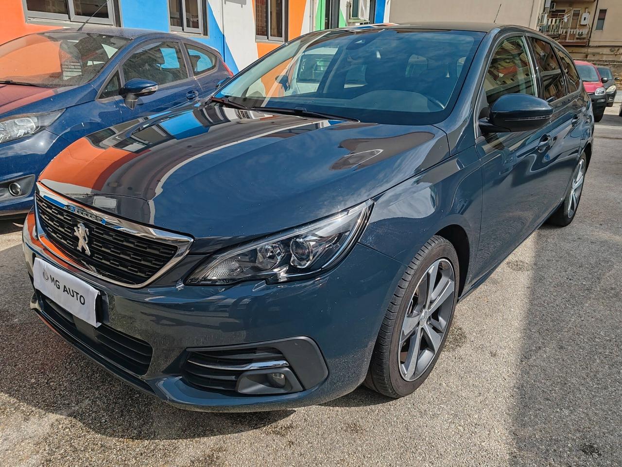 Peugeot 308 BlueHDi 120 S&S EAT6 SW Allure