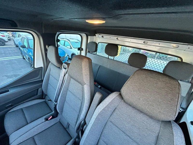 Renault Master Master DC T35 2.0 BluedCi 150CV EVIe PL Pianale Cabinato/ Doppia Cabina cassone fisso