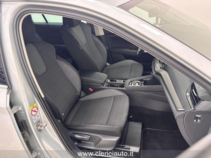 Skoda Octavia 1.5 e-TEC DSG Wagon Ambition