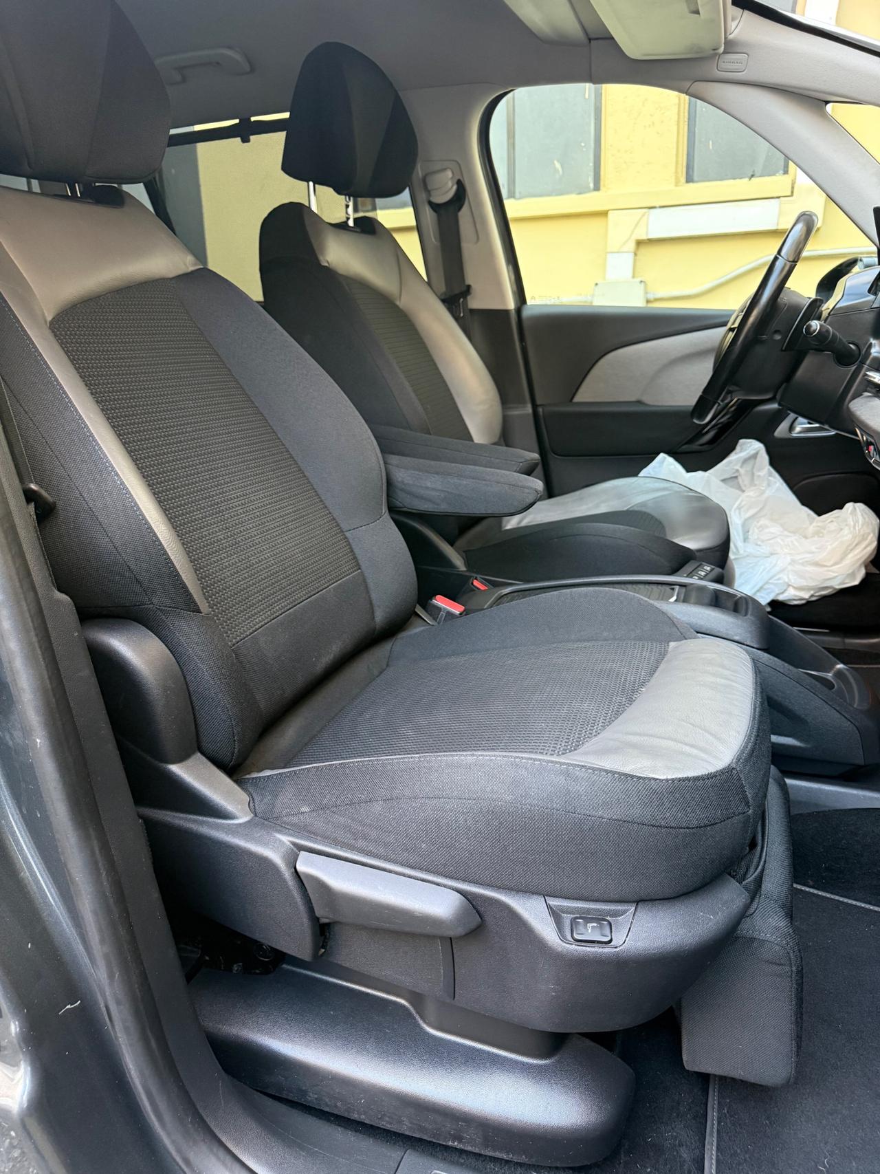 Citroen C4 Grand Picasso 2.0 bluehdi Shine s&s 150cv eat6