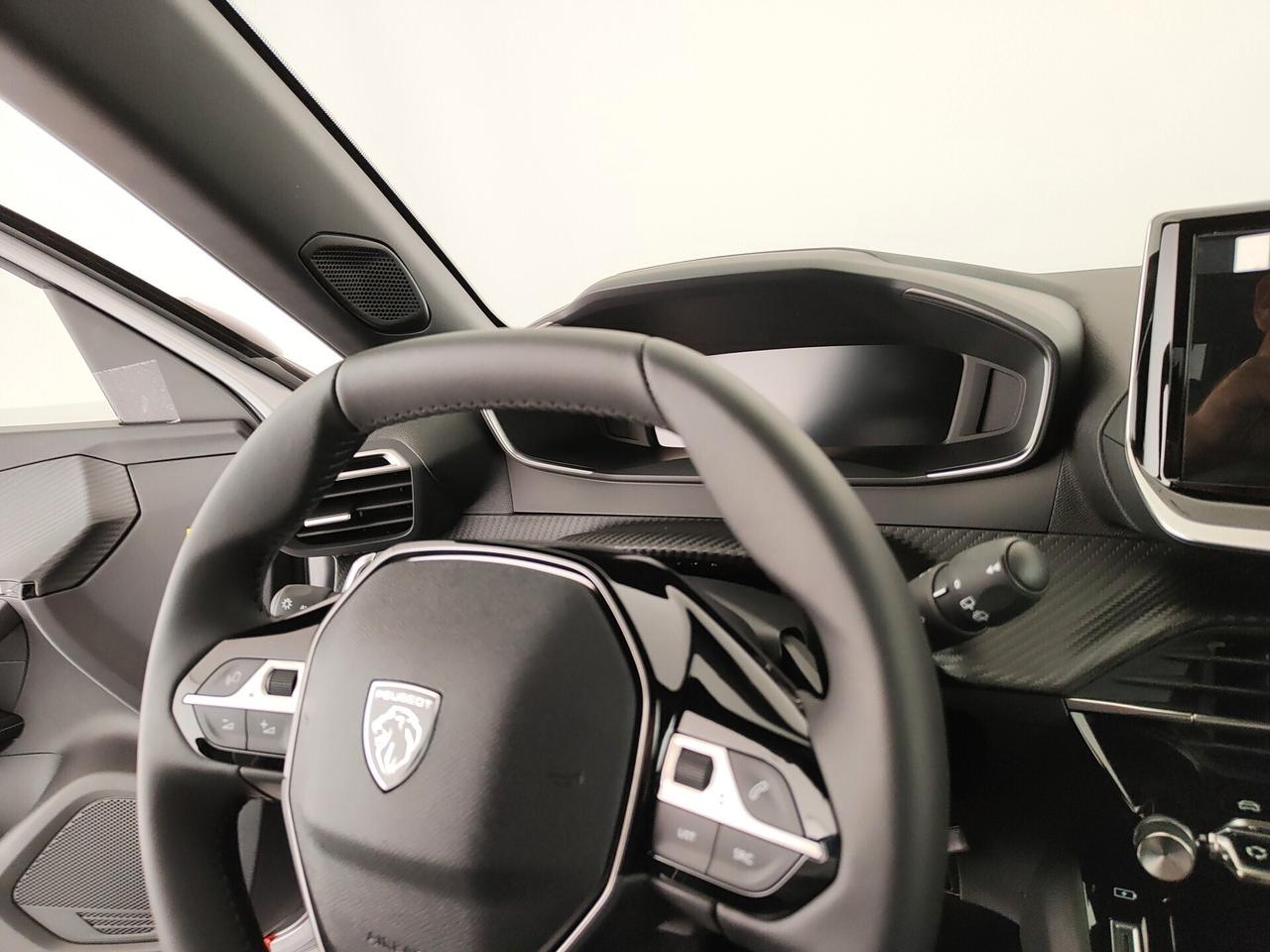 Peugeot 2008 Hybrid 145 e-DCS6 Allure