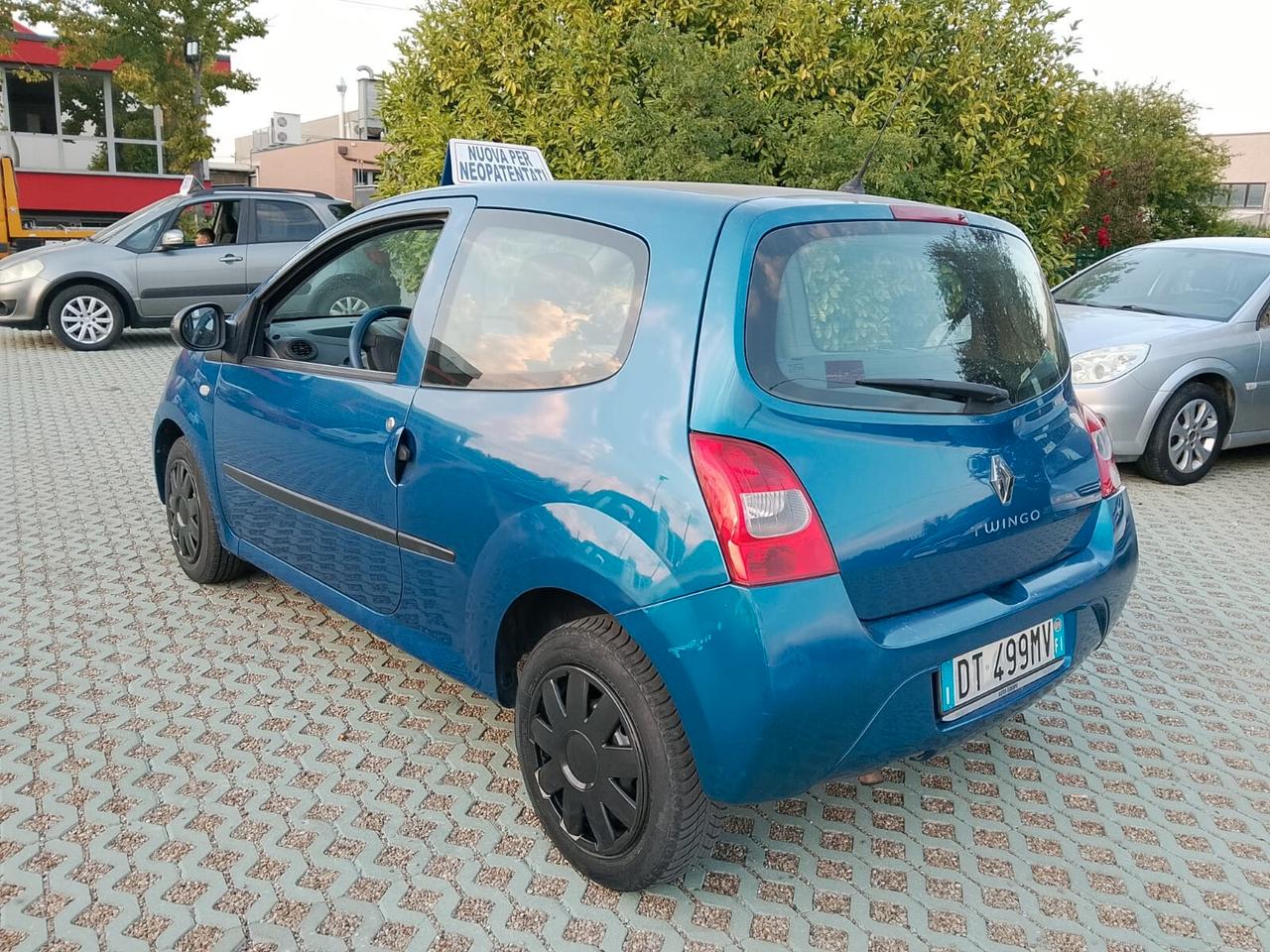 Renault Twingo 1.2-BENZINA-NEOPAT-2009