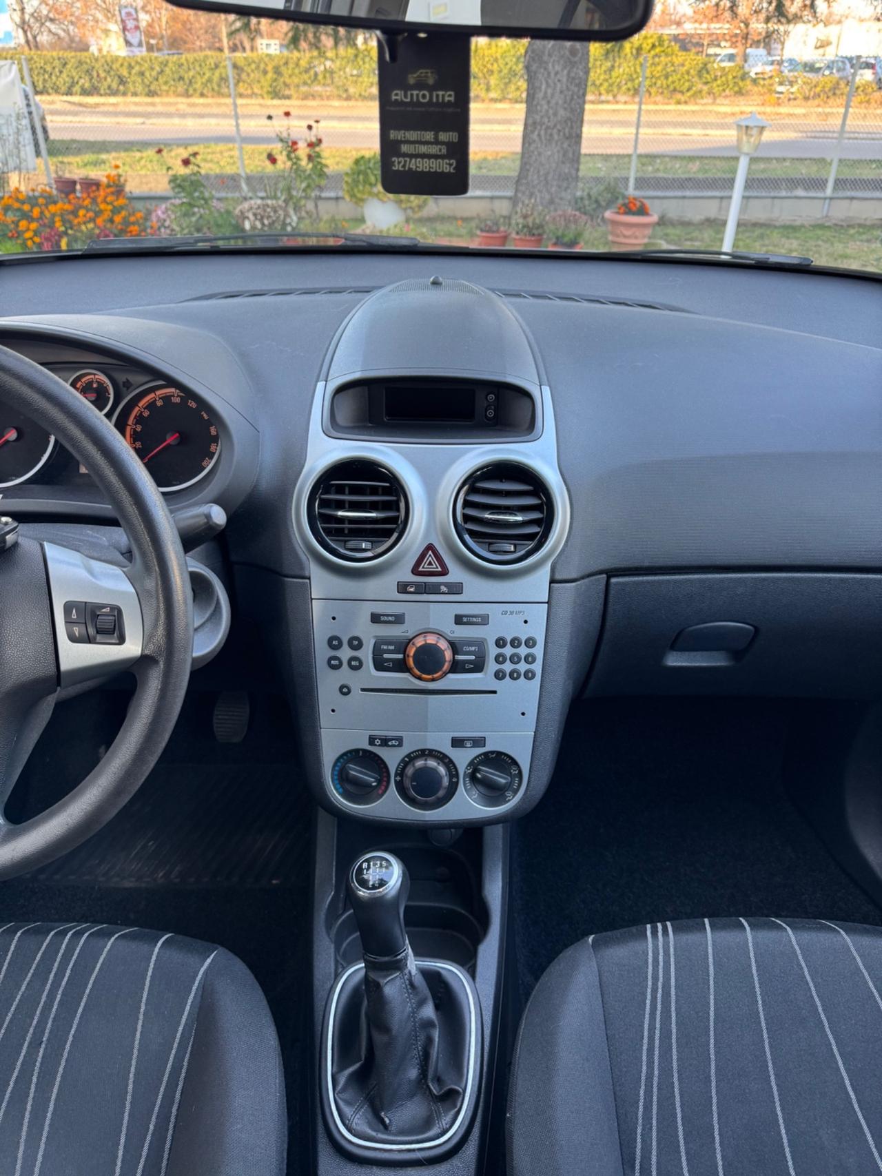 Opel Corsa 1.2 80CV 5 porte GPL-TECH Edition OK NEOPATENTATI