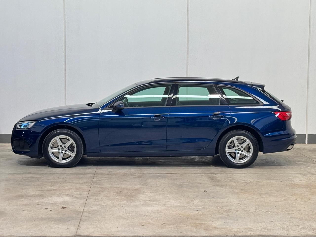 Audi A4 Avant 30 TDI/136 CV S tronic