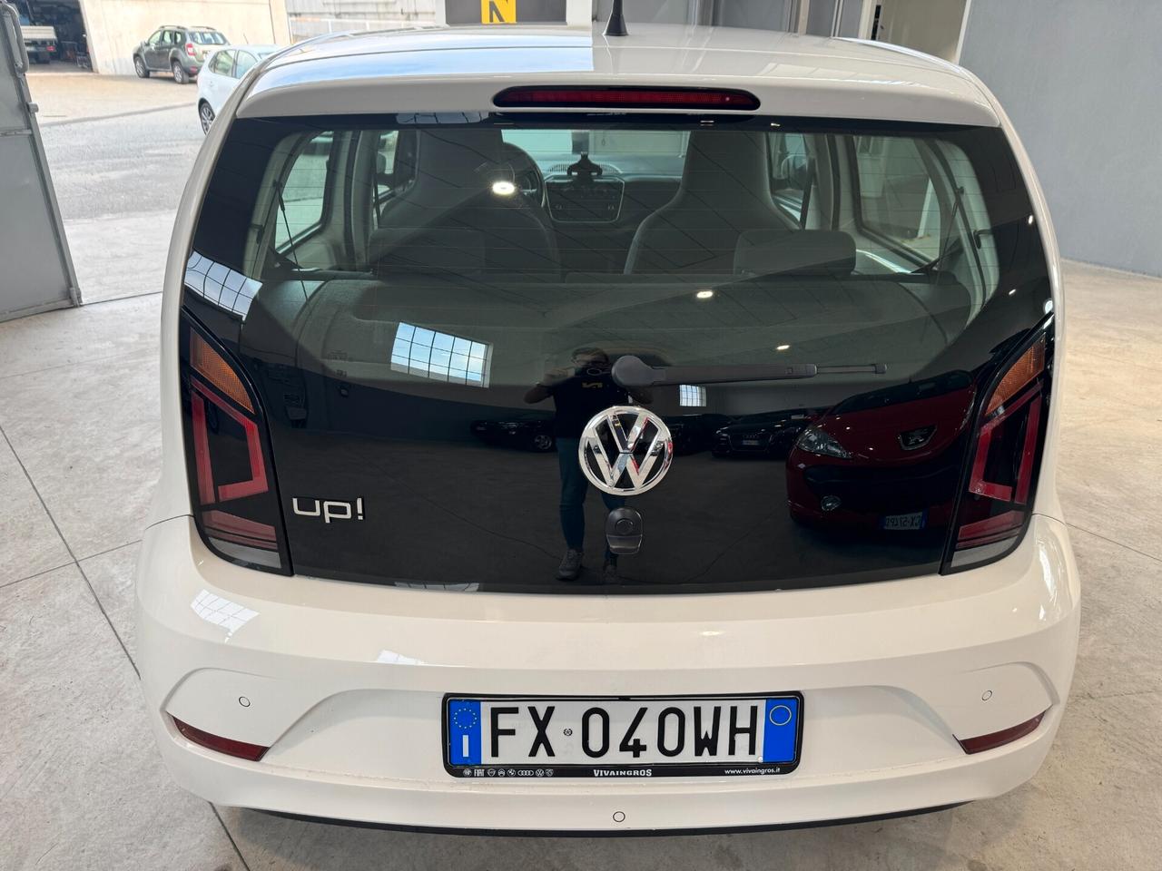 Volkswagen up! Move