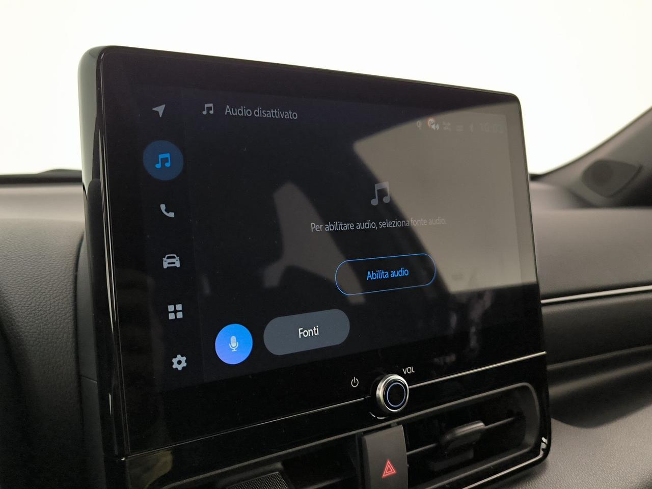 Toyota Yaris 1.5h 130 gr sport