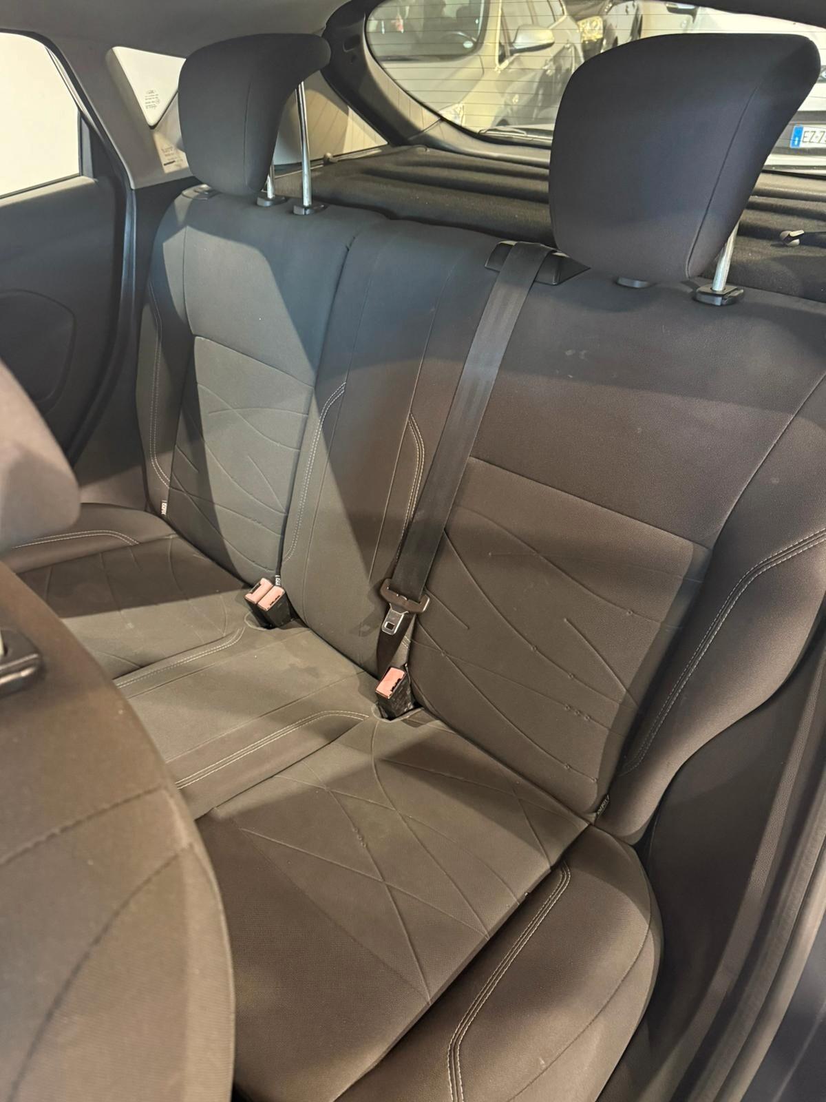 Ford Fiesta GPL - NEOPATENTATI