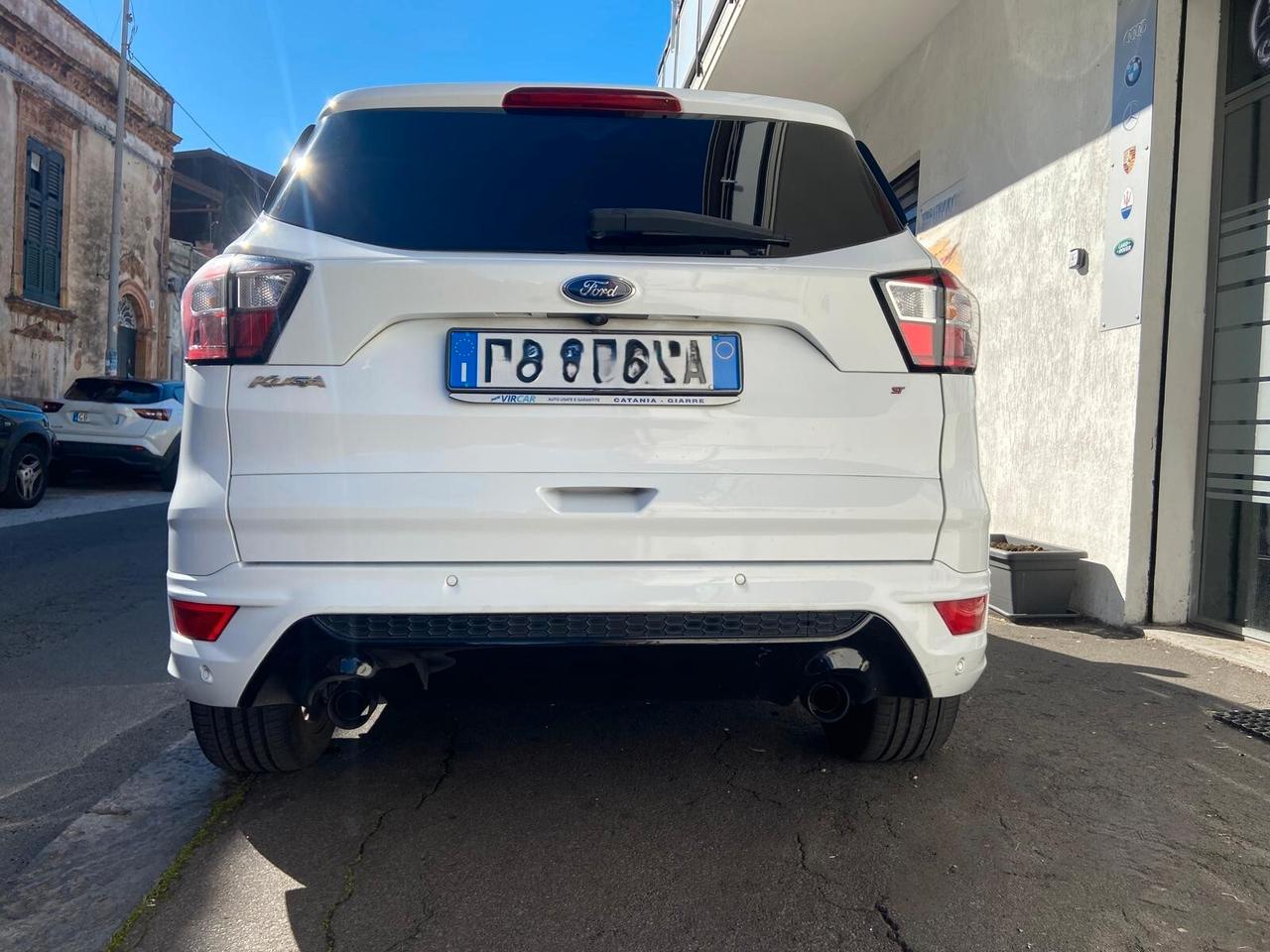 Ford Kuga 2.0 TDCI 120 CV S&S 2WD ST-Line