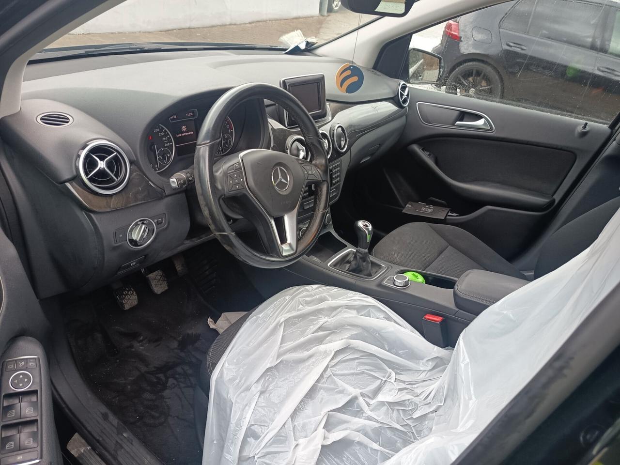 Mercedes-benz B 180 BlueEFFICIENCY Premium