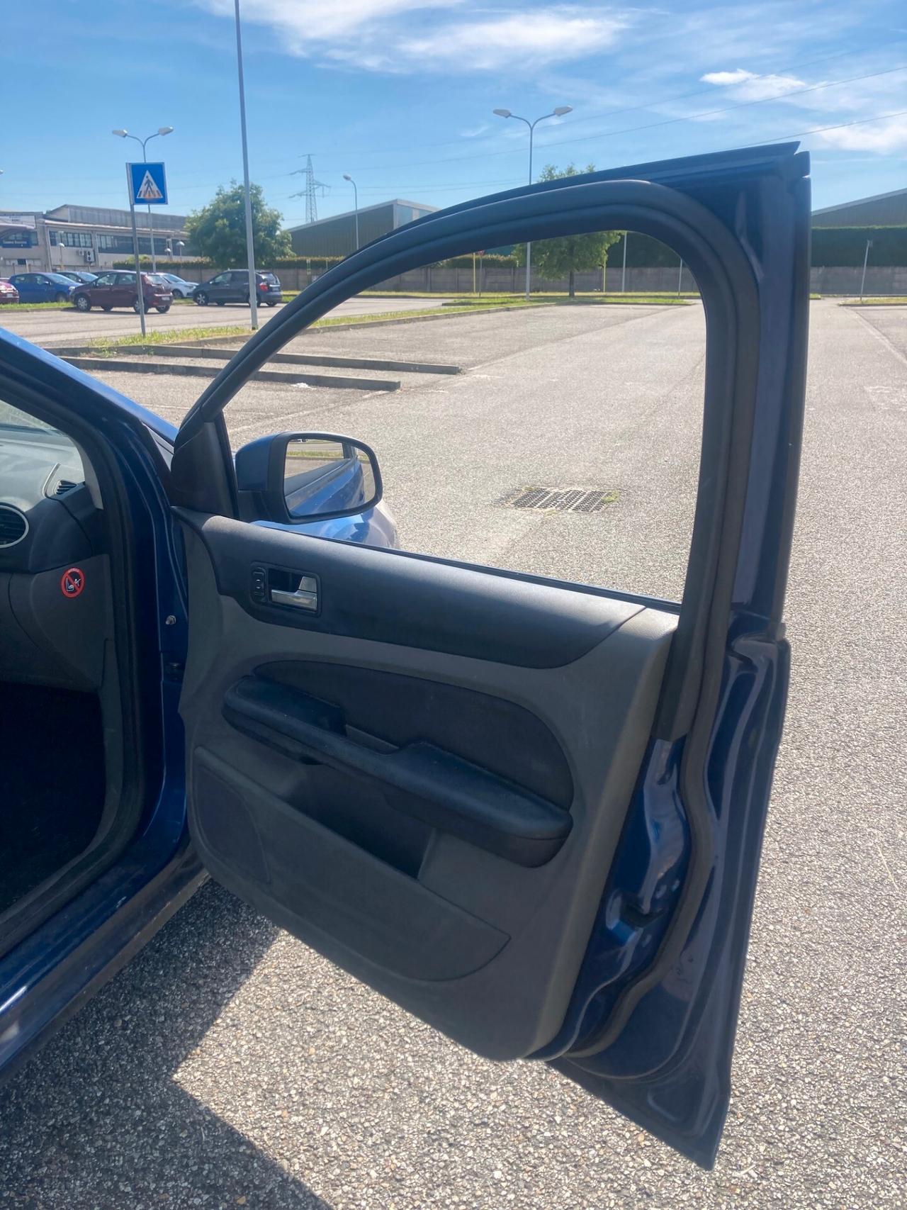 Ford Focus CC Focus 1.6 TDCi (110CV) S.W. DPF