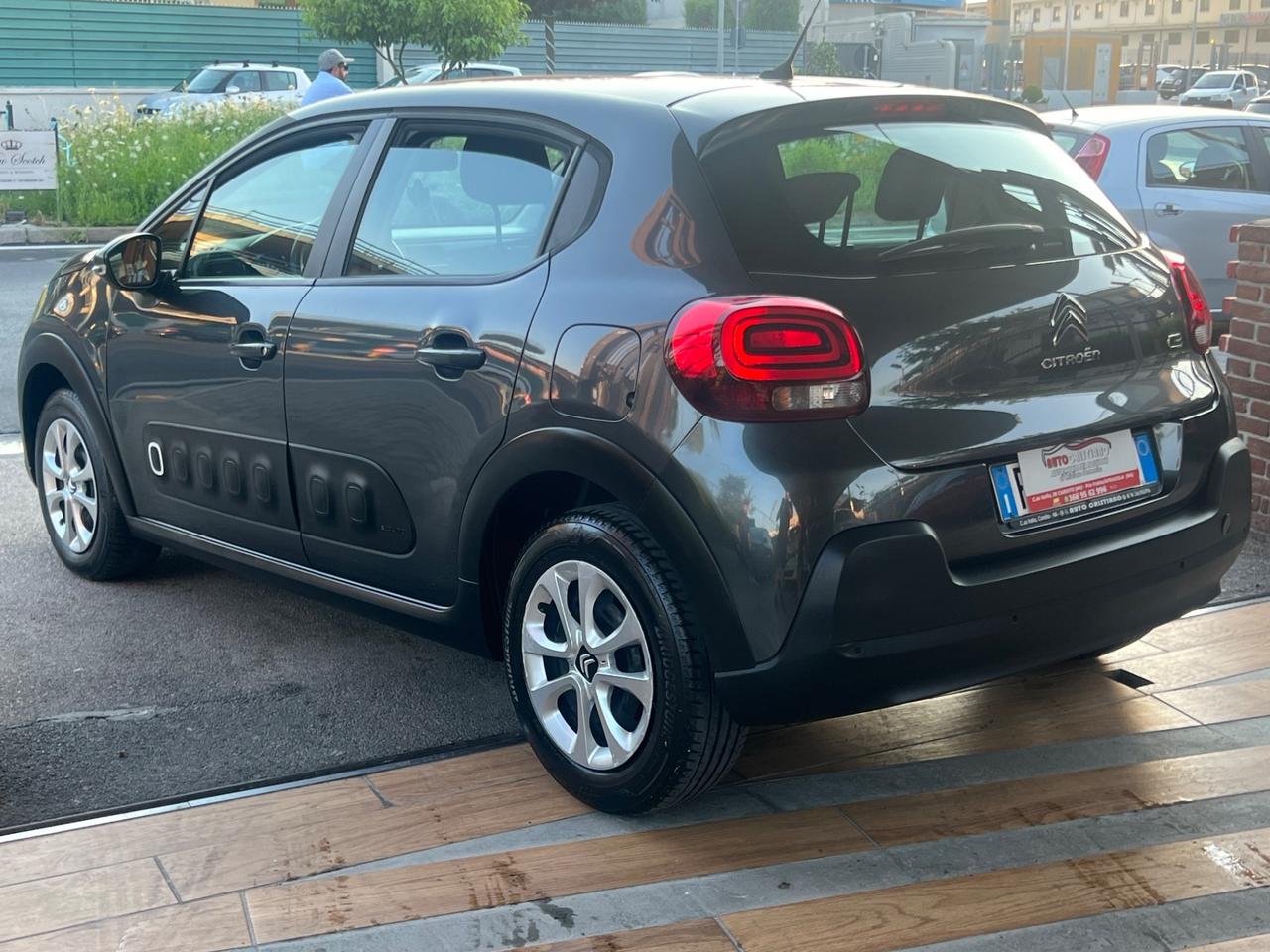 Citroen C3 PureTech 82 GPL Shine