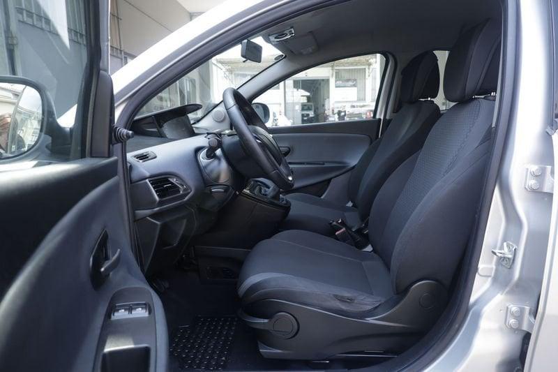 Lancia Ypsilon Lancia Ypsilon 1.2 69 CV 5 porte Platinum Unicoproprietario