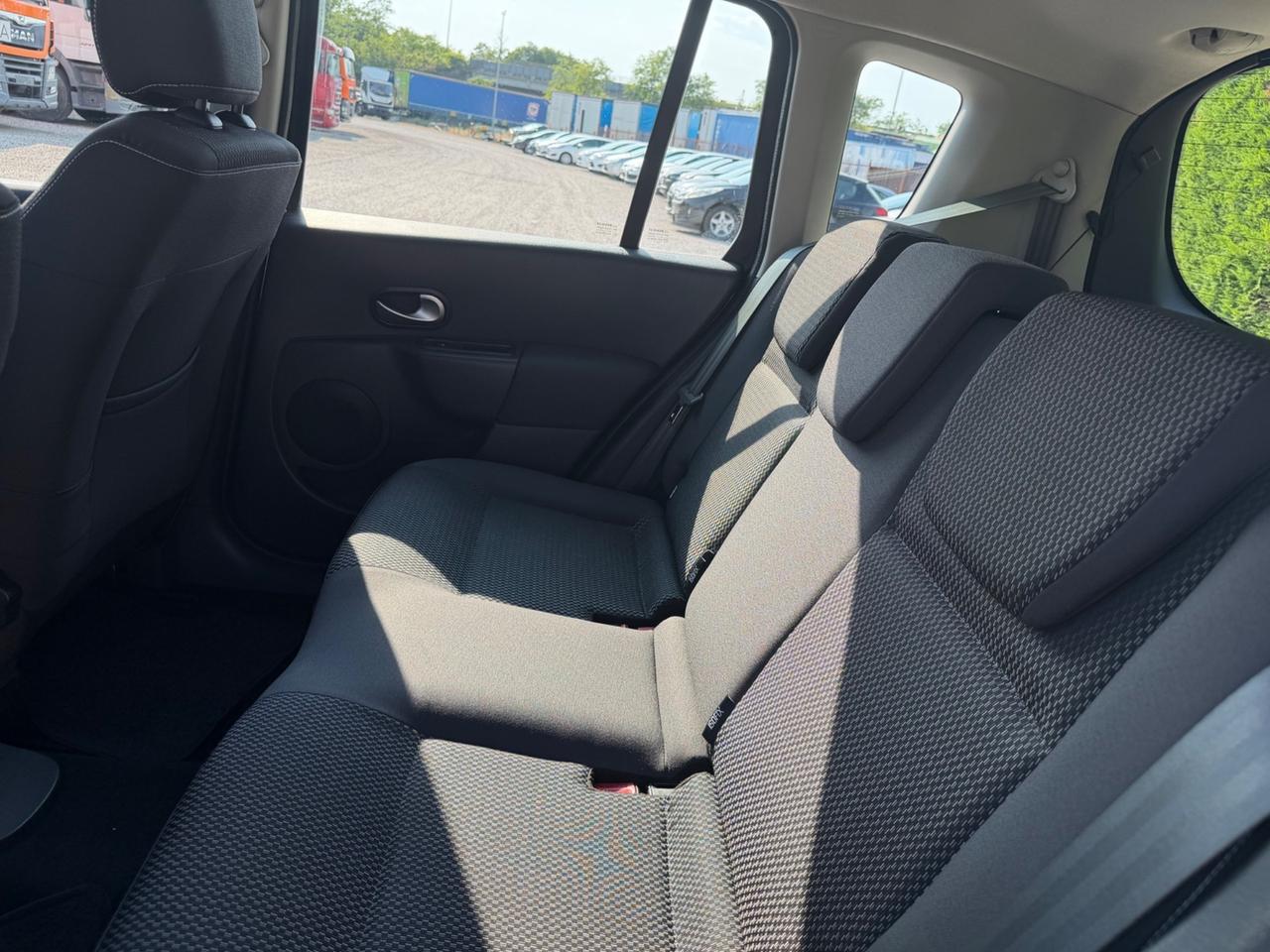Renault Modus 1.2 16V Dynamique