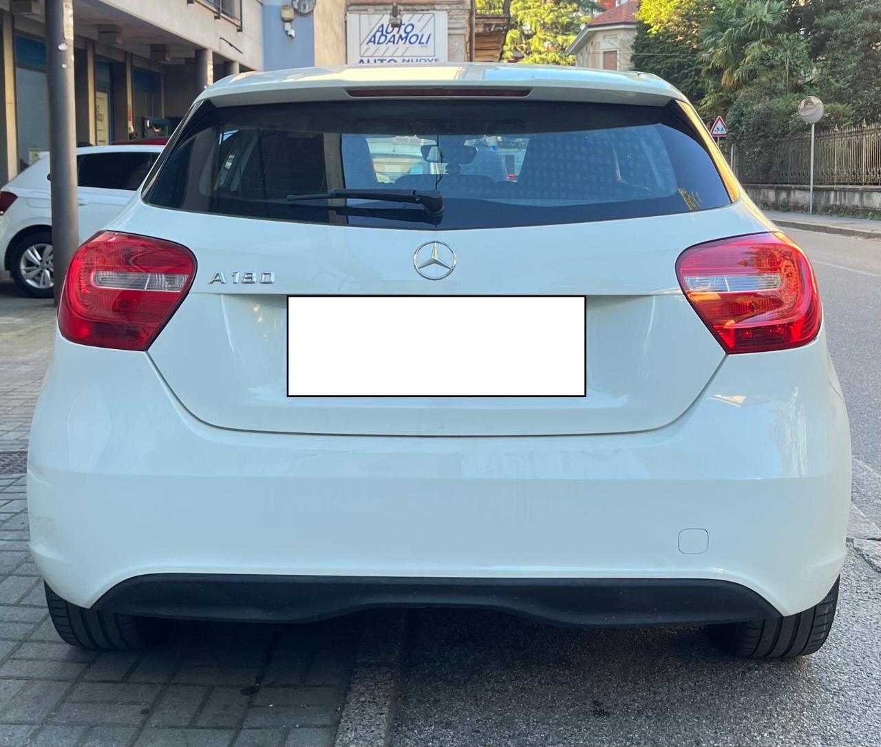 MERCEDES-BENZ A 180 PREMIUM - 1.6 BENZINA - ANCHE PER NEOPATENTATI - 2013