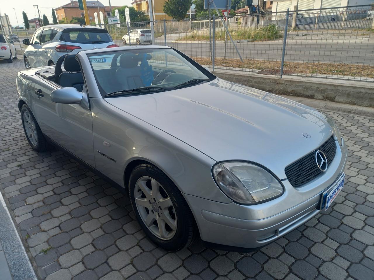 MERCEDES SLK 200 KOMPRESSOR 192 CV -CAMBIO MANUALE-INTERNI IN PELLE